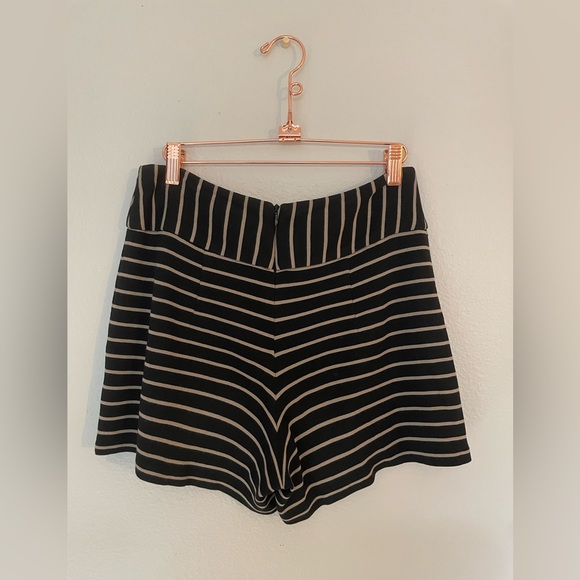 Nanette Lepore Striped Shorts - Picture 2 of 9